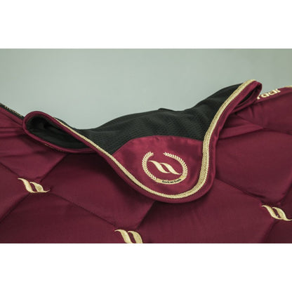 Bonnet Night BACK ON TRACK rouge